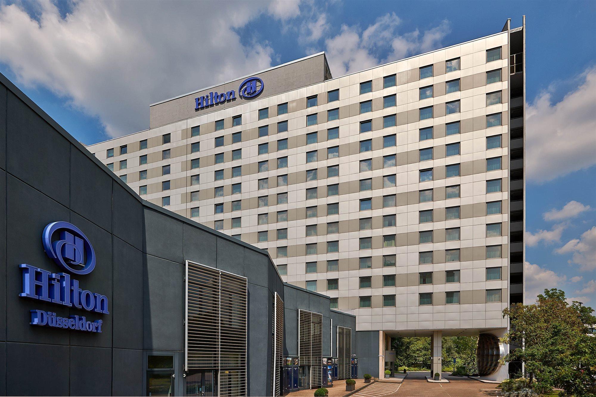 Hampton By Hilton Duesseldorf City Centre ภายนอก รูปภาพ