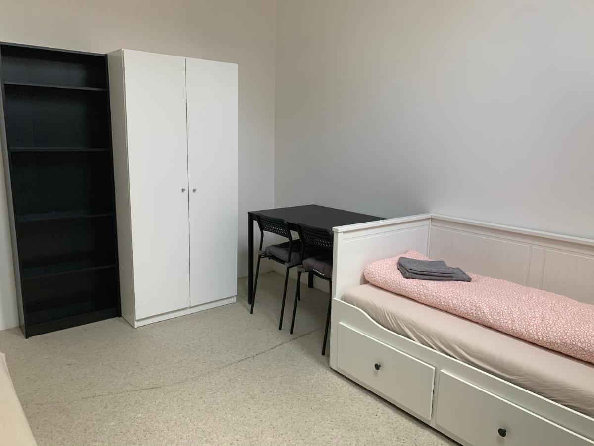 Hampton By Hilton Duesseldorf City Centre ภายนอก รูปภาพ